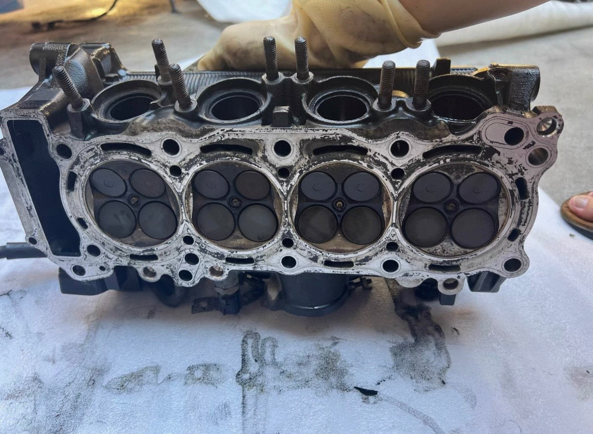 06-18 Yamaha YZF-R6 Cylinder Head Valves and Camshafts