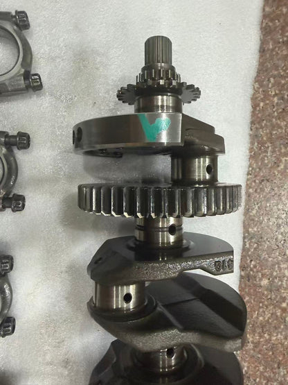 Used OEM Suzuki GSX-R1000 Crankshaft w/ Connecting Rods & Bearings – OEM K5–K8 2 — Photo 17 of 19