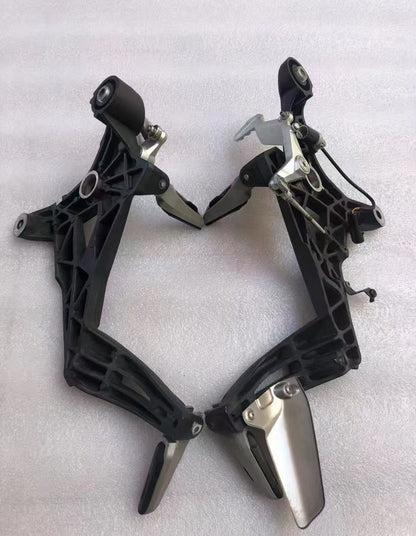 14-17 Ducati Monster 821 Footrest Shifter Padel Brake Cylinder Right Assy