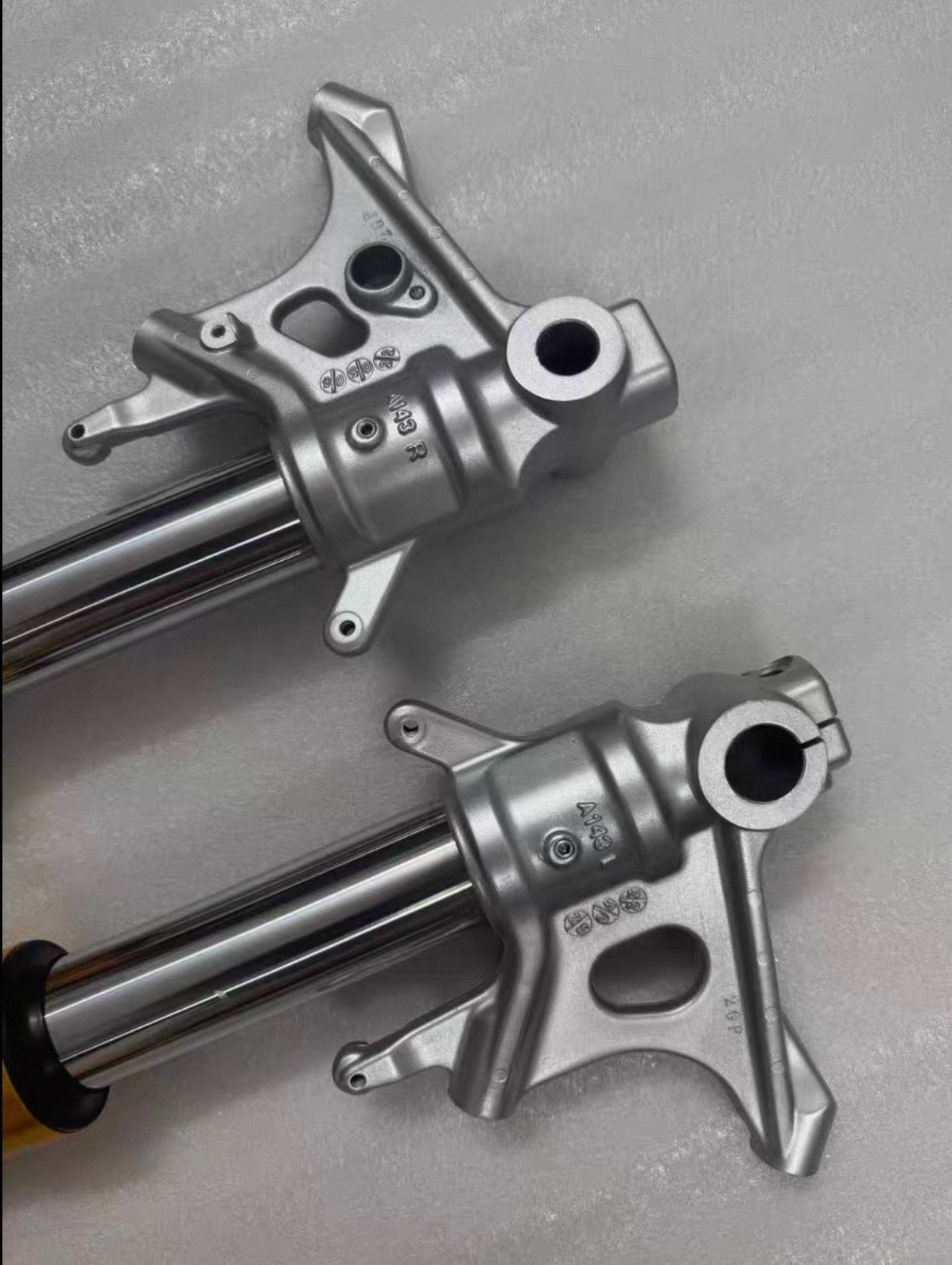 21-25 Aprilia RS660 OEM Front Forks Fork Legs Straight Front Suspension Set