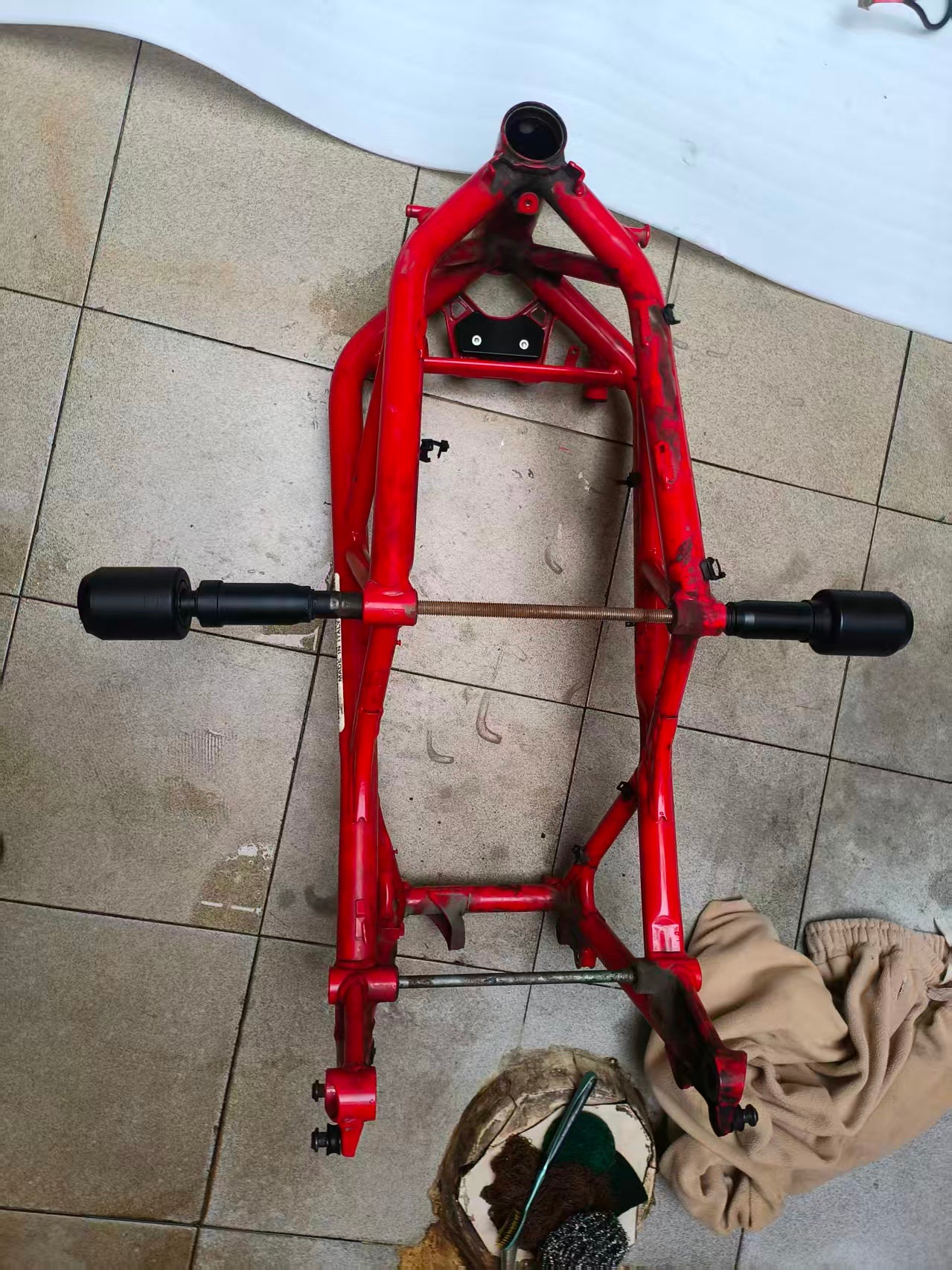 Genuine OEM Ducati Streetfighter 848 Frame - Racing Red | Straight & Clean