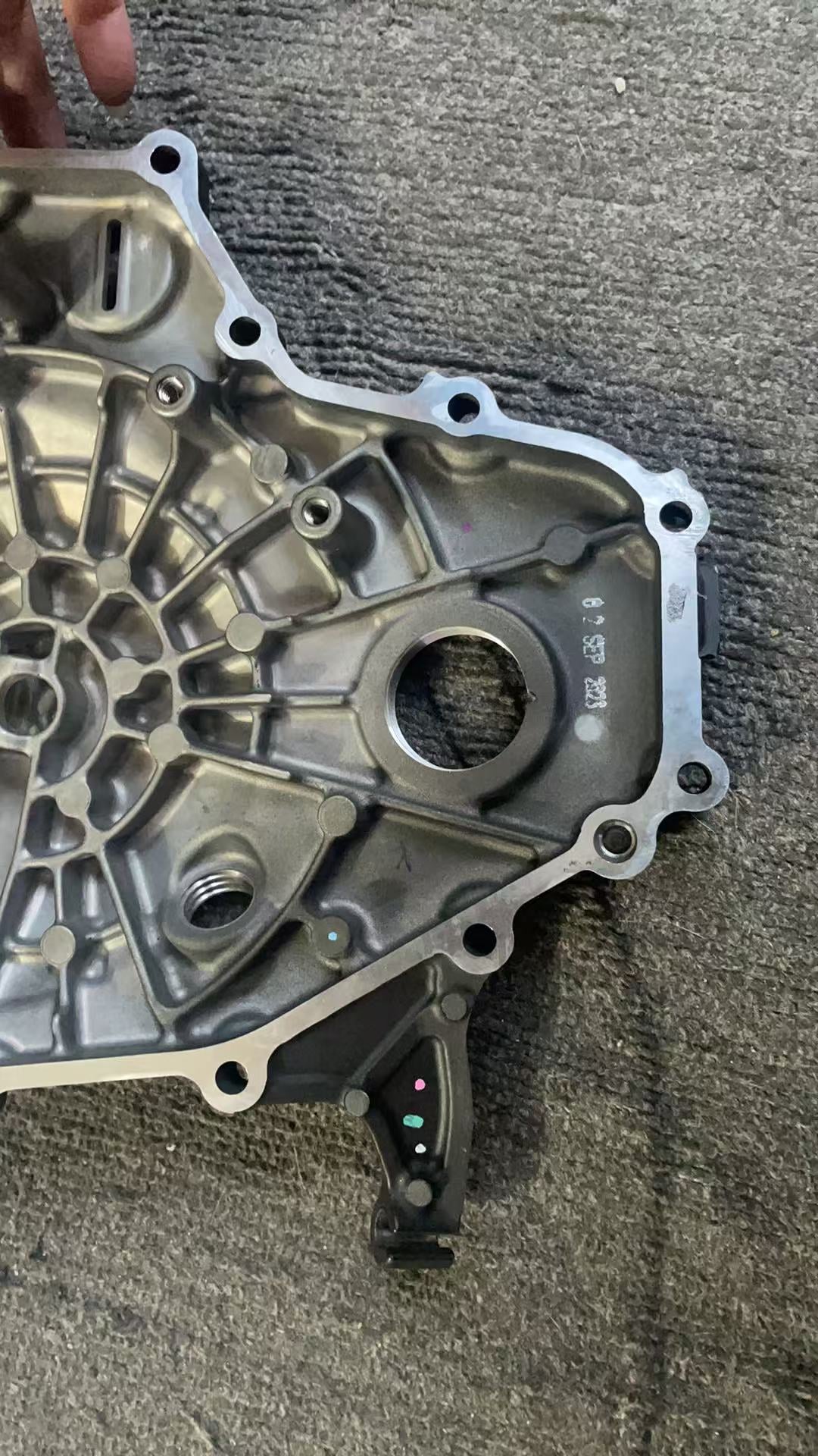 Kawasaki Ninja ZX-4R / ZX-4RR Clutch Cover OEM 14032-0661 (58
