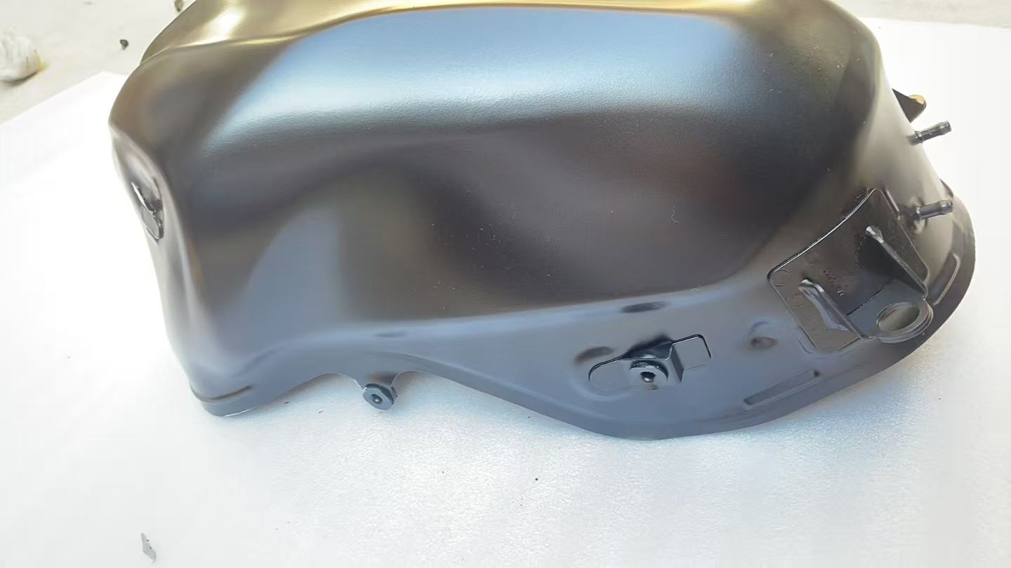 2017-2024-KAWASAKI-Z900-Gas-Fuel-Tank-Refurbished-Matte-Black-OEM-No-Dents