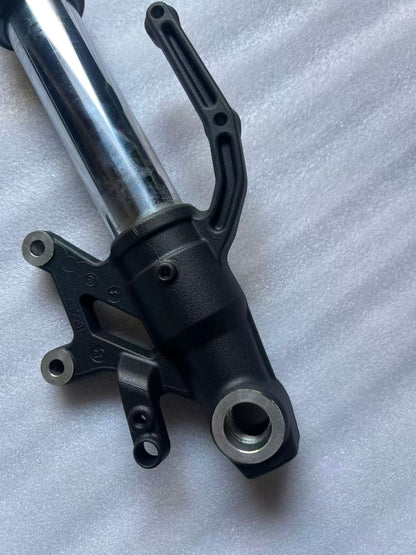 Used OEM Kawasaki Z900 Front Fork Set 44071-1222/1223 – OEM, Oil Drained PN:4407 — Photo 6 of 12