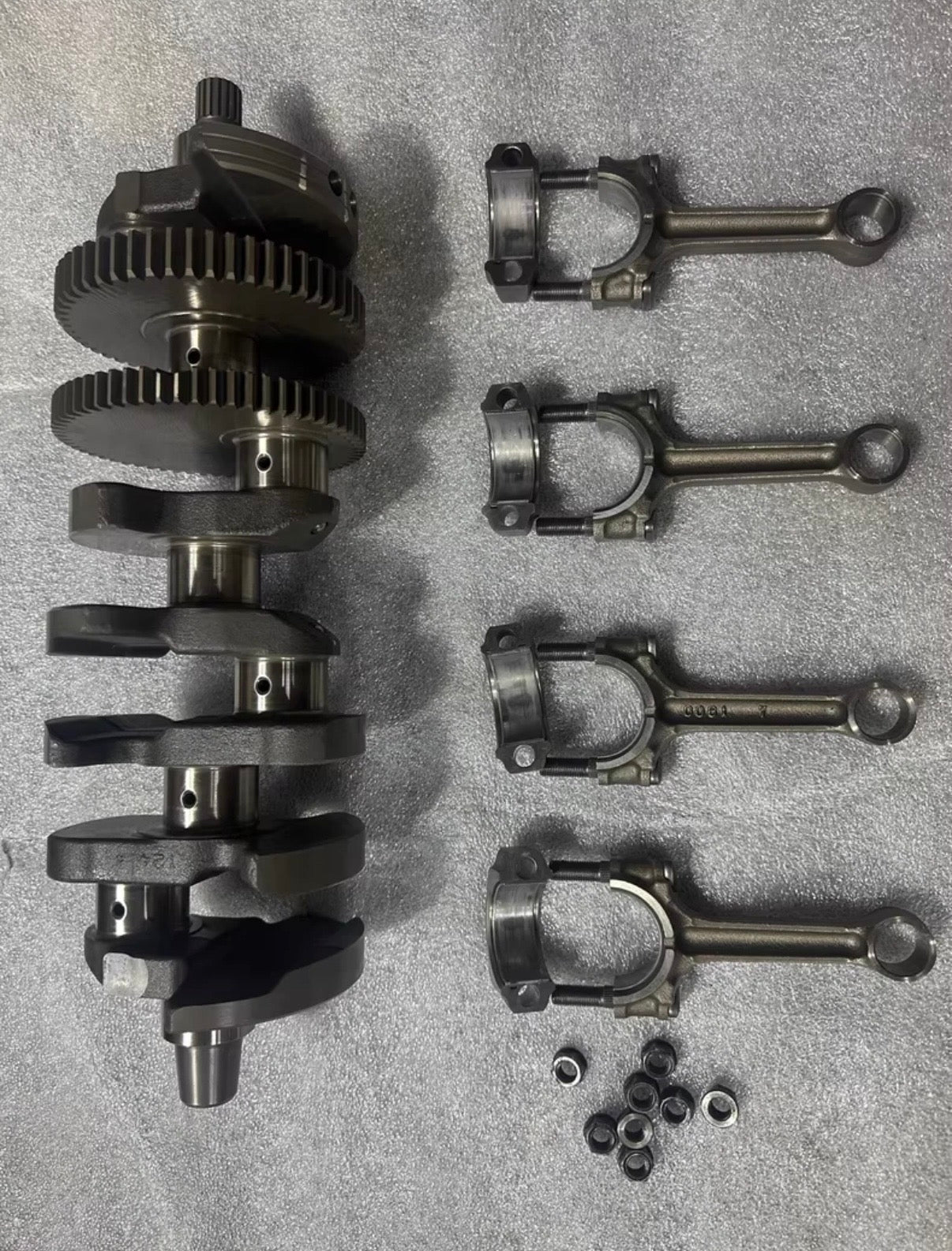 06-11 Kawasaki ZX14R ZX14 ZZR1400 Crankshaft Crank Shaft Connecting Con Rod