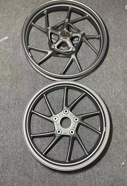 Front & Rear Wheel Rim Set - BMW R1200GS LC (2013-2018) | Refurbished Matte Silver OEM