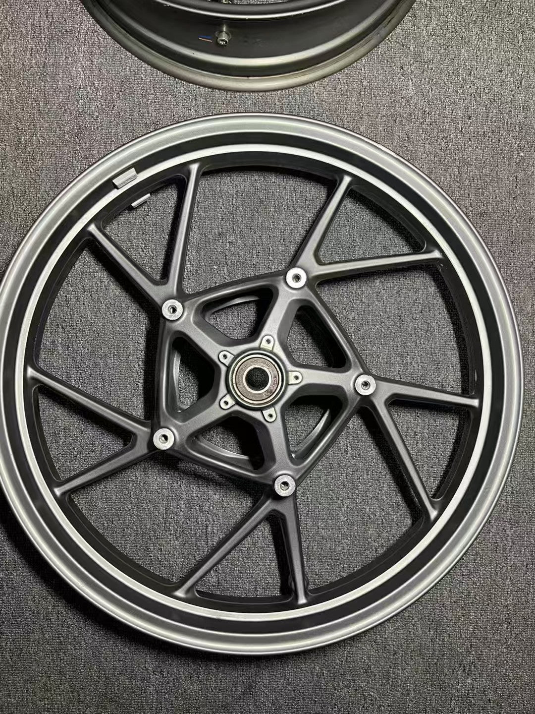Front & Rear Wheel Rim Set - BMW R1200GS LC (2013-2018) | Refurbished Matte Silver OEM