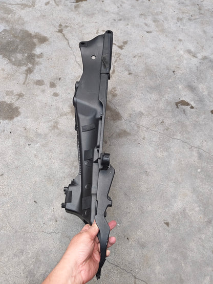 09-14 Yamaha YZF R1 Rear Subframe Tail Frame Sub Frame Genuine OEM Straight