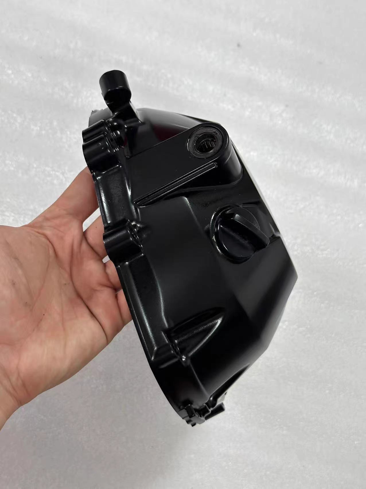 Engine Clutch Cover Assembly - KAWASAKI Z1000 / SX ABS (2010-2016) - Professionally Repainted | OEM 14032-0589