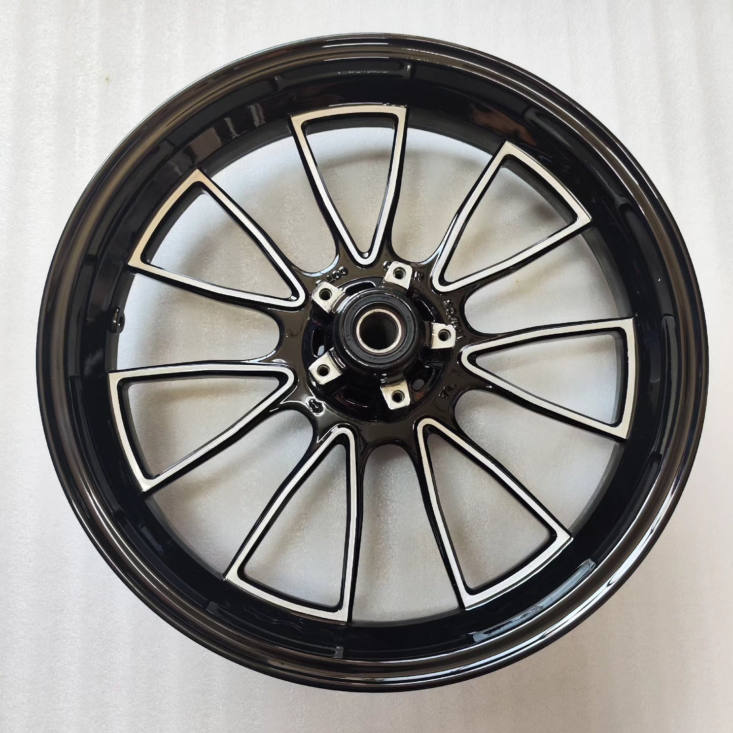 Used Ducati Diavel 1200 Front Wheel 17 Repainted Gloss Black OEM 50122081AA