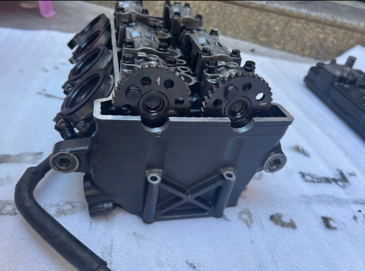 06-18 Yamaha YZF-R6 Cylinder Head Valves and Camshafts