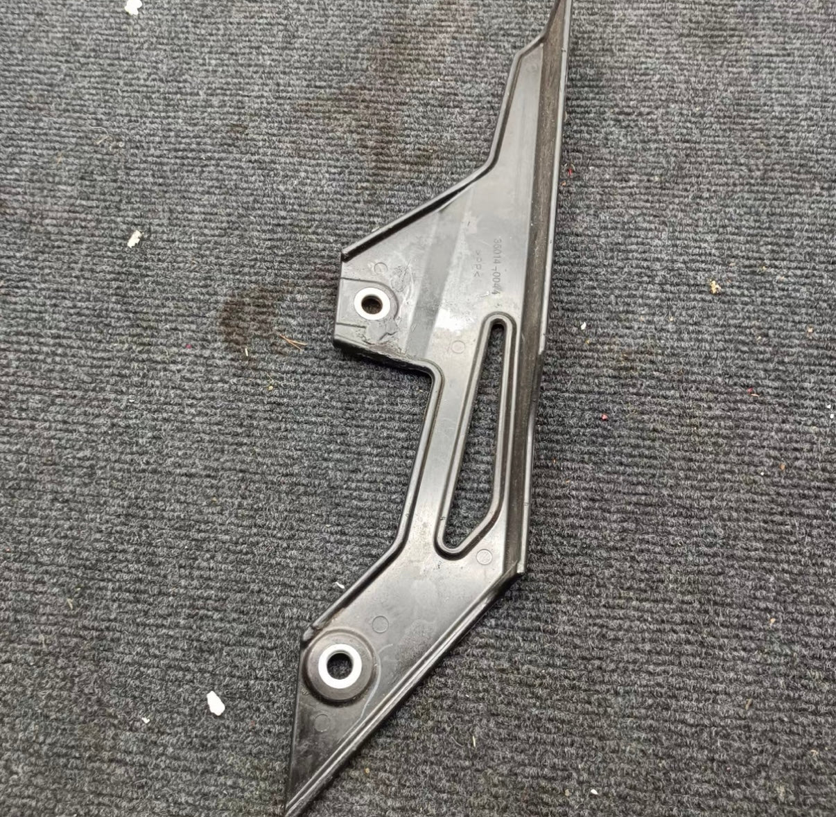 17-23 KAWASAKI Z650 Rear Chain Guard