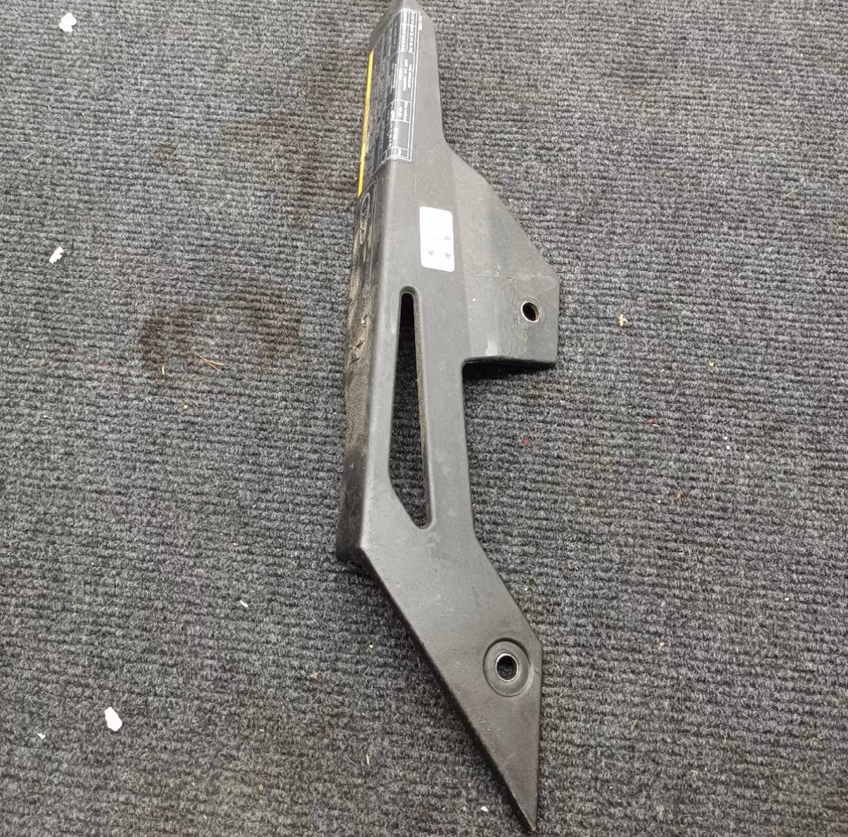 17-23 KAWASAKI Z650 Rear Chain Guard