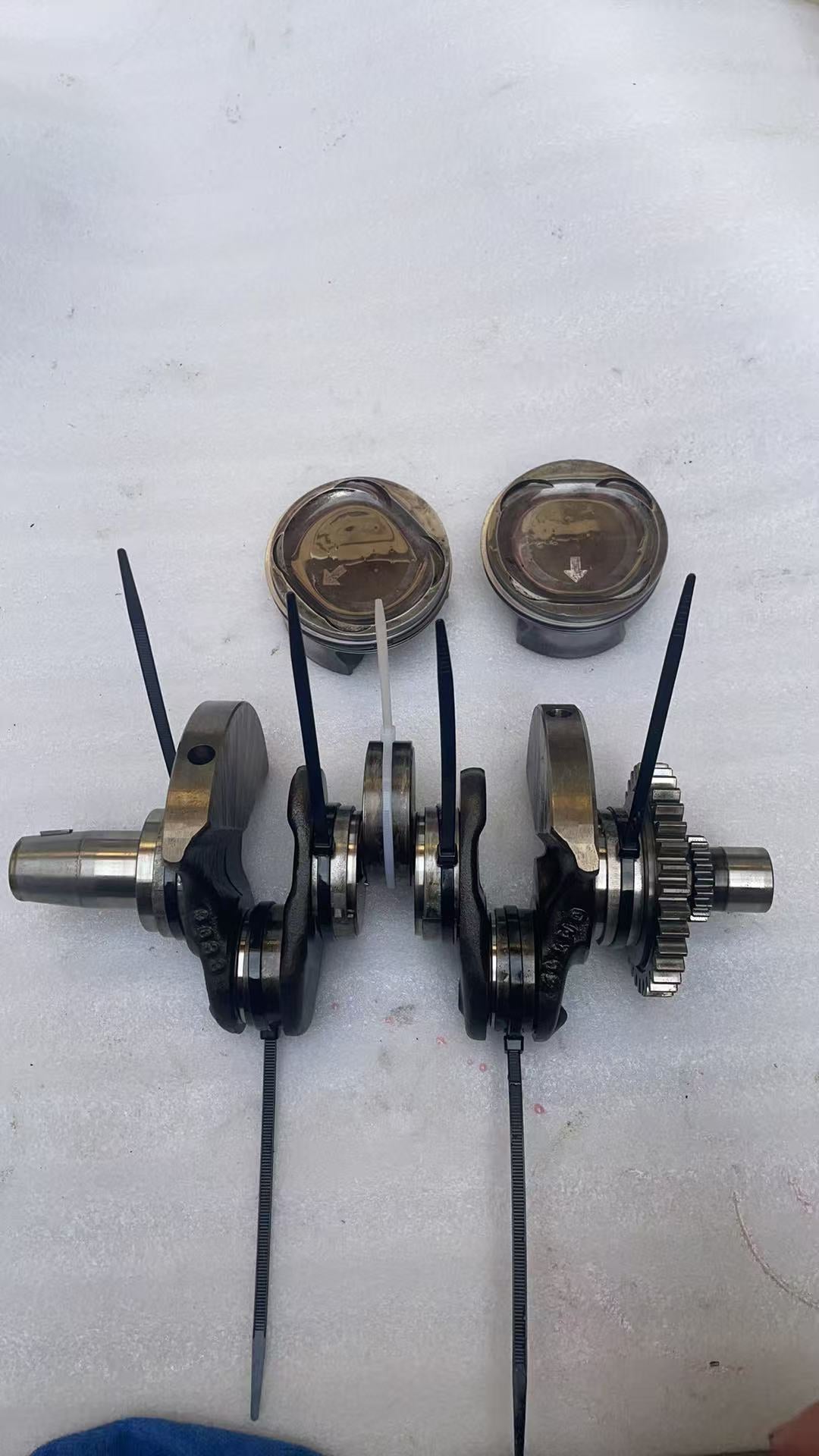 Engine Crankshaft Assembly - BMW F800GS F800R F800ST With Piston (2006-2018) - Part #21218537774