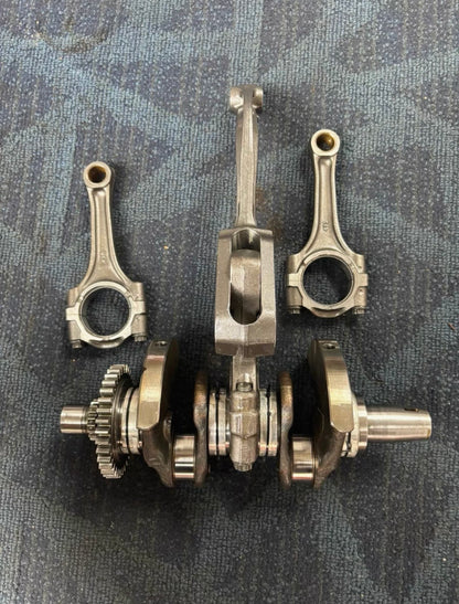 BMW F800GS Crankshaft Crank Shaft Connecting Con Rod