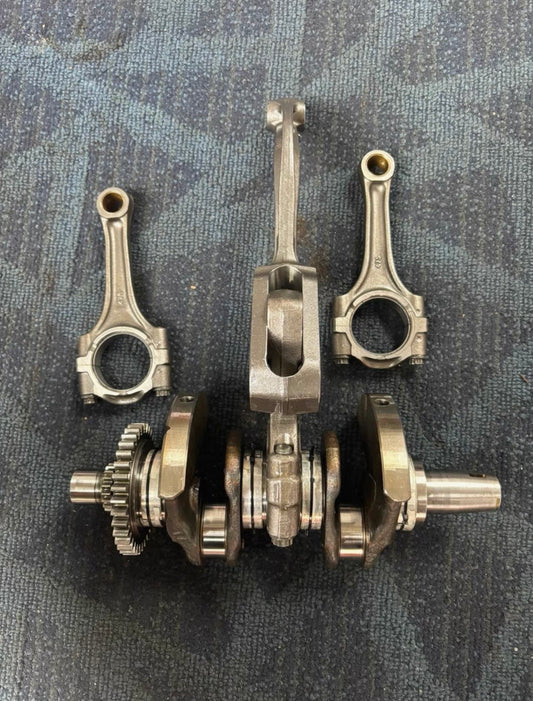 BMW F800GS Crankshaft Crank Shaft Connecting Con Rod