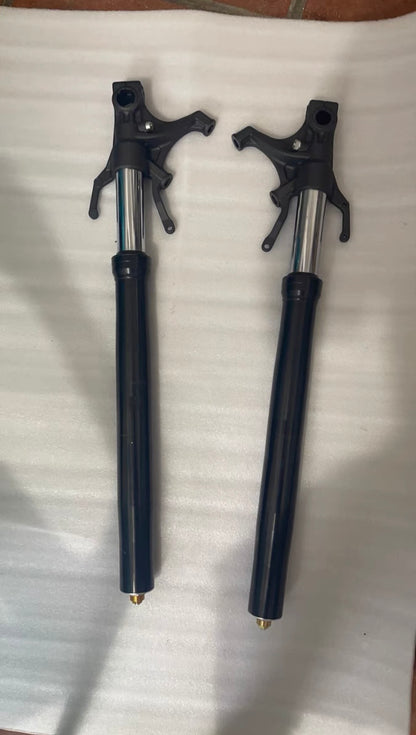 Damaged Front Fork & Triple Tree Clamp Set for Parts Use - YAMAHA R1 (2009-2011) | OEM Core Components