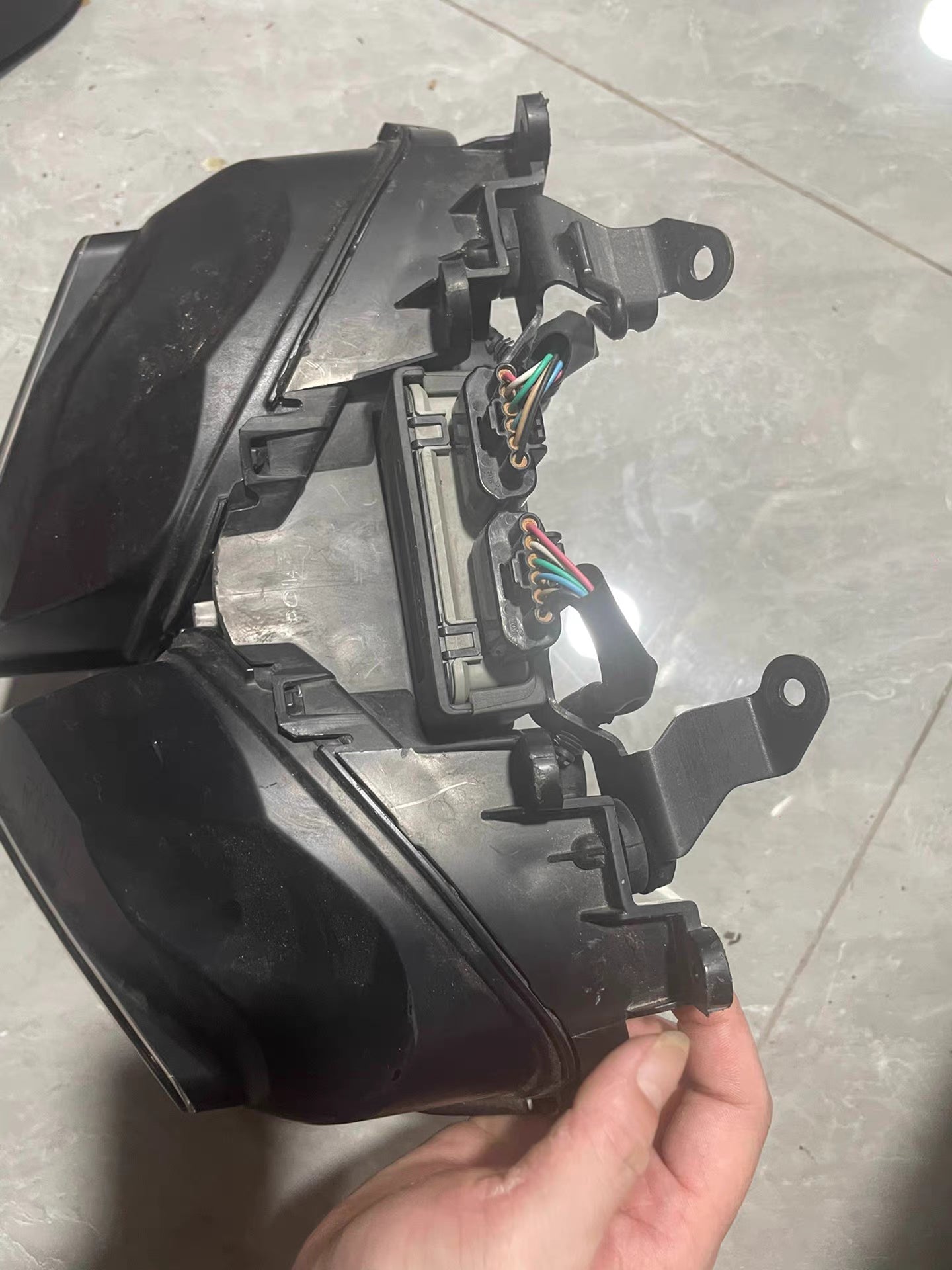 LED Headlight Assembly - KAWASAKI Z1000 (2014-2020) - Genuine OEM Front Lamp | 23001-0046