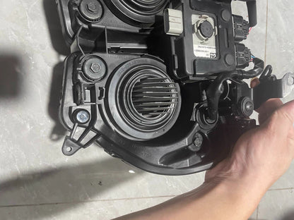 LED Headlight Assembly - KAWASAKI Z1000 (2014-2020) - Genuine OEM Front Lamp | 23001-0046