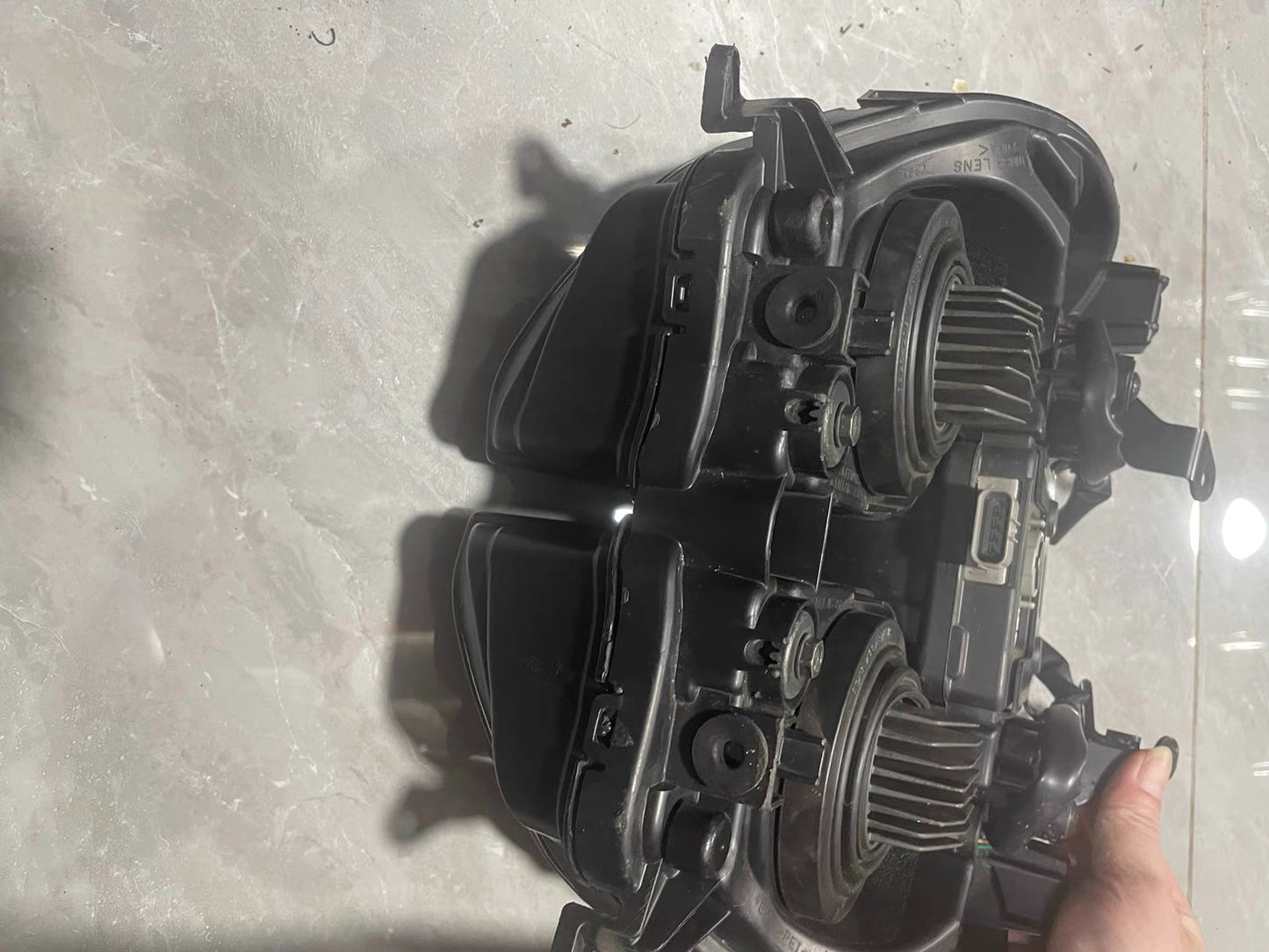 LED Headlight Assembly - KAWASAKI Z1000 (2014-2020) - Genuine OEM Front Lamp | 23001-0046