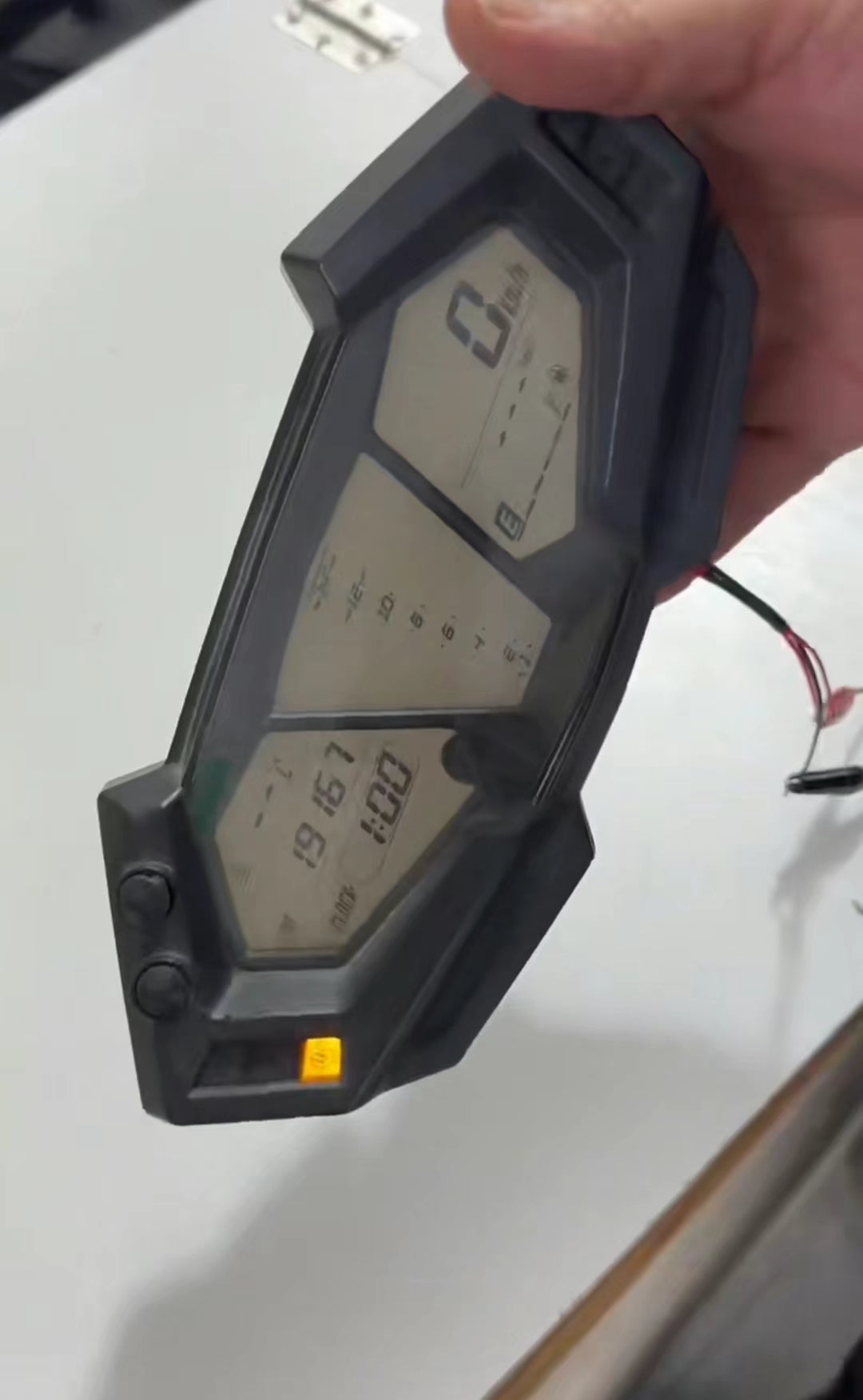 Kawasaki Z800 (2013-2016) OEM Speedometer Cluster - [Free Mileage Adjustment]