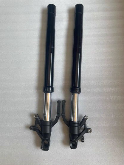 Kawasaki Z900 OEM Front Fork Suspension Set (2017-2023) | Black