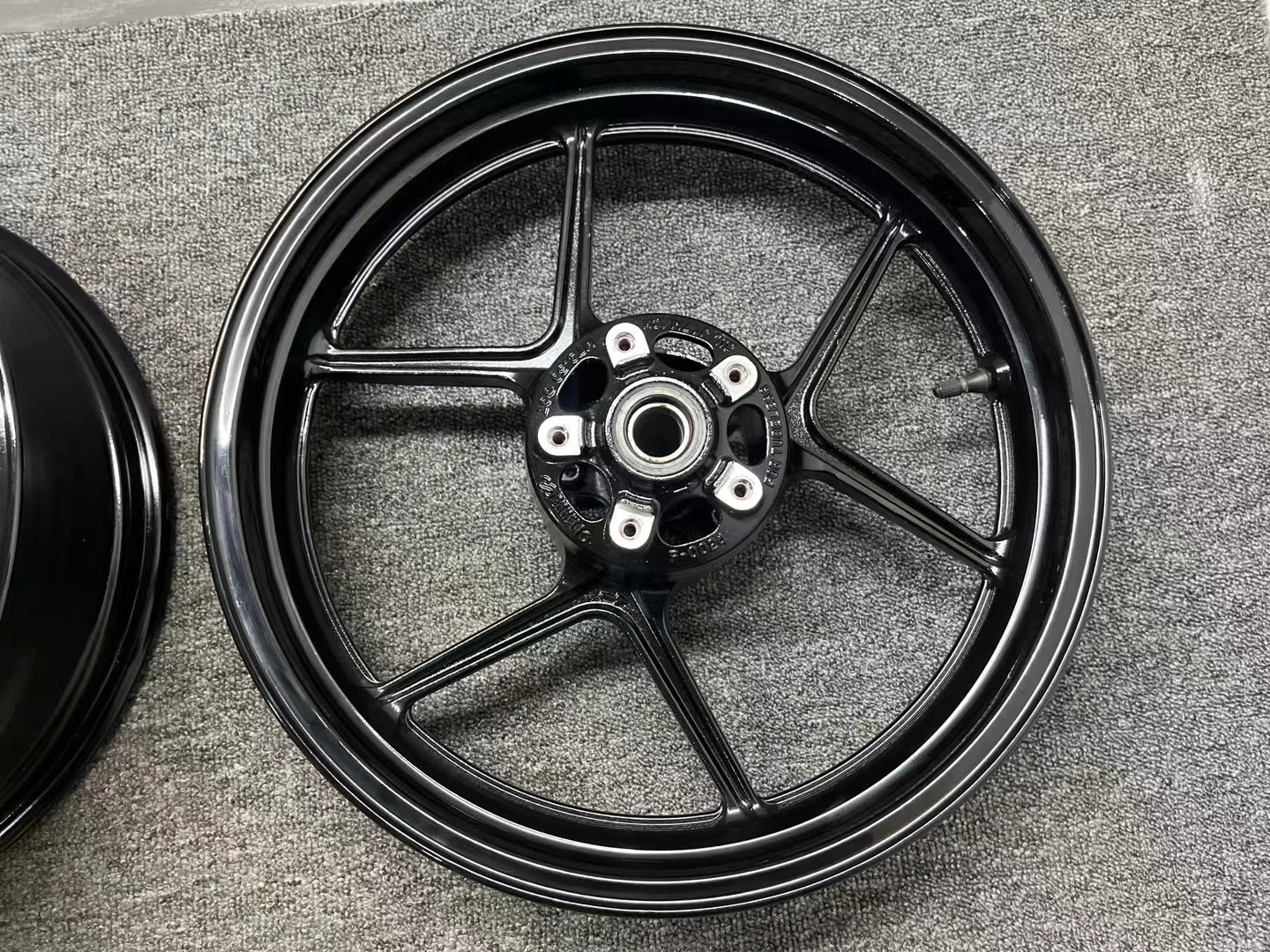 Front & Rear Wheel Rim Set - Kawasaki Ninja ZX-6R / 636 (2009-2024) | Refurbished Black OEM