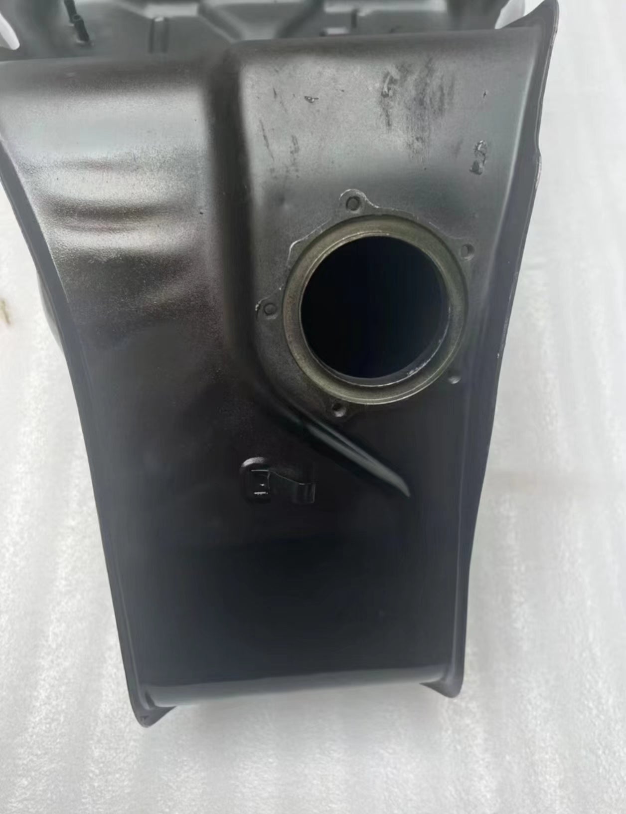 Fuel Gas Tank - Kawasaki Ninja ZX-10R (2011-2015) | Refurbished Gloss Black OEM