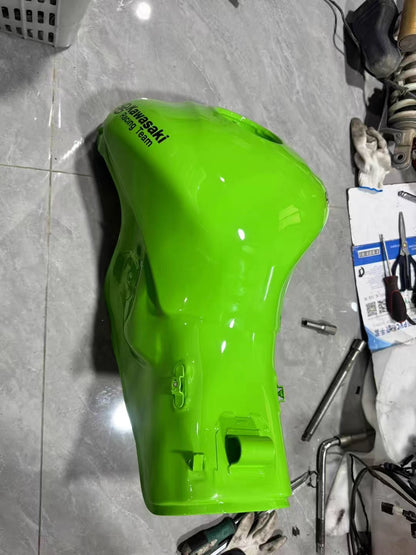 Fuel Gas Tank - Kawasaki Ninja ZX-10R (2011-2015) | Refurbished KRT Lime Green OEM