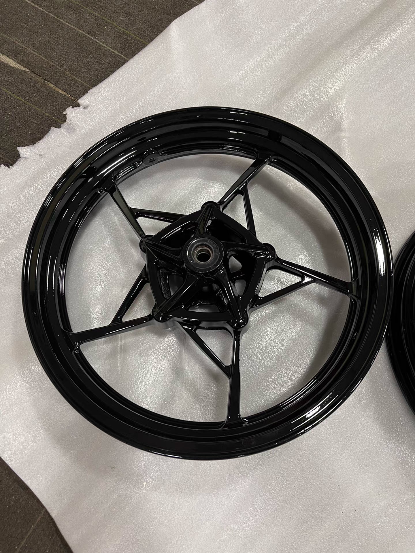 Refurbished OEM Kawasaki Ninja 400 Z400 Front + Rear Wheel Set 2018-2024 | Gloss Black
