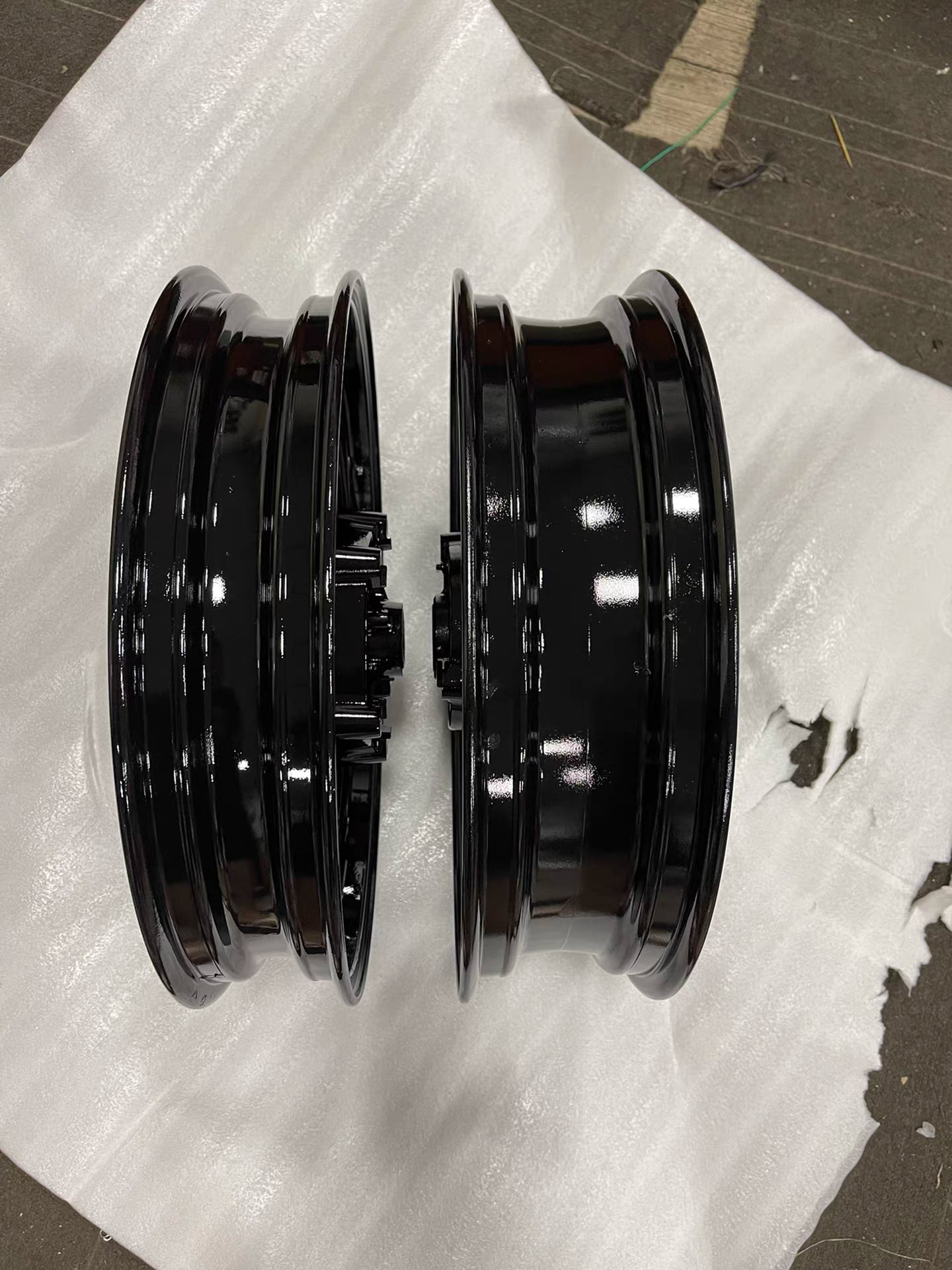 Refurbished OEM Kawasaki Ninja 400 Z400 Front + Rear Wheel Set 2018-2024 | Gloss Black