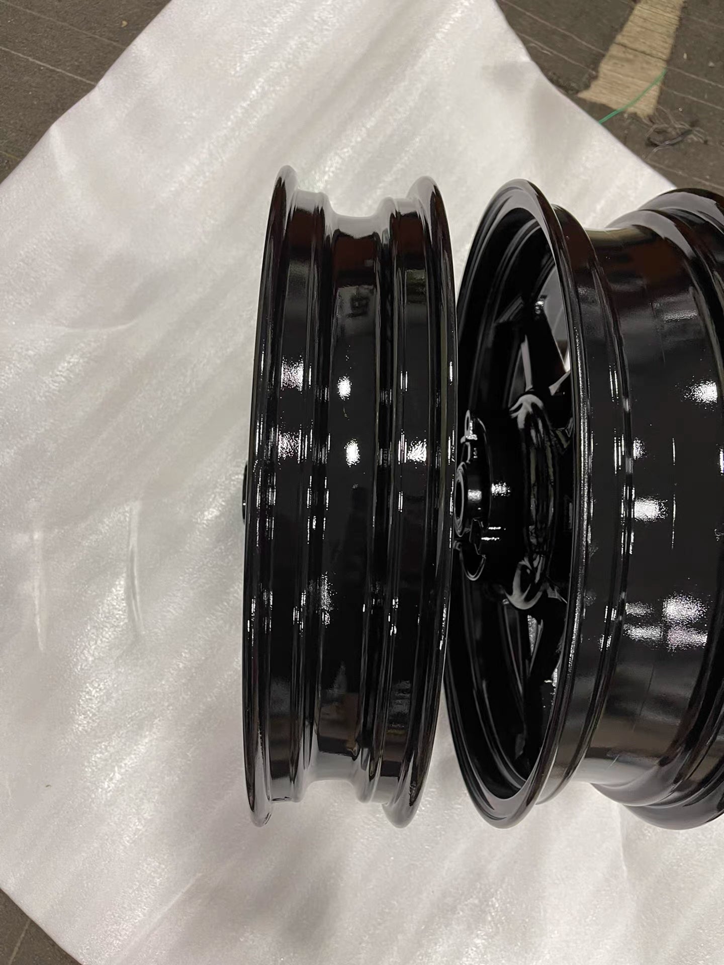 Refurbished OEM Kawasaki Ninja 400 Z400 Front + Rear Wheel Set 2018-2024 | Gloss Black