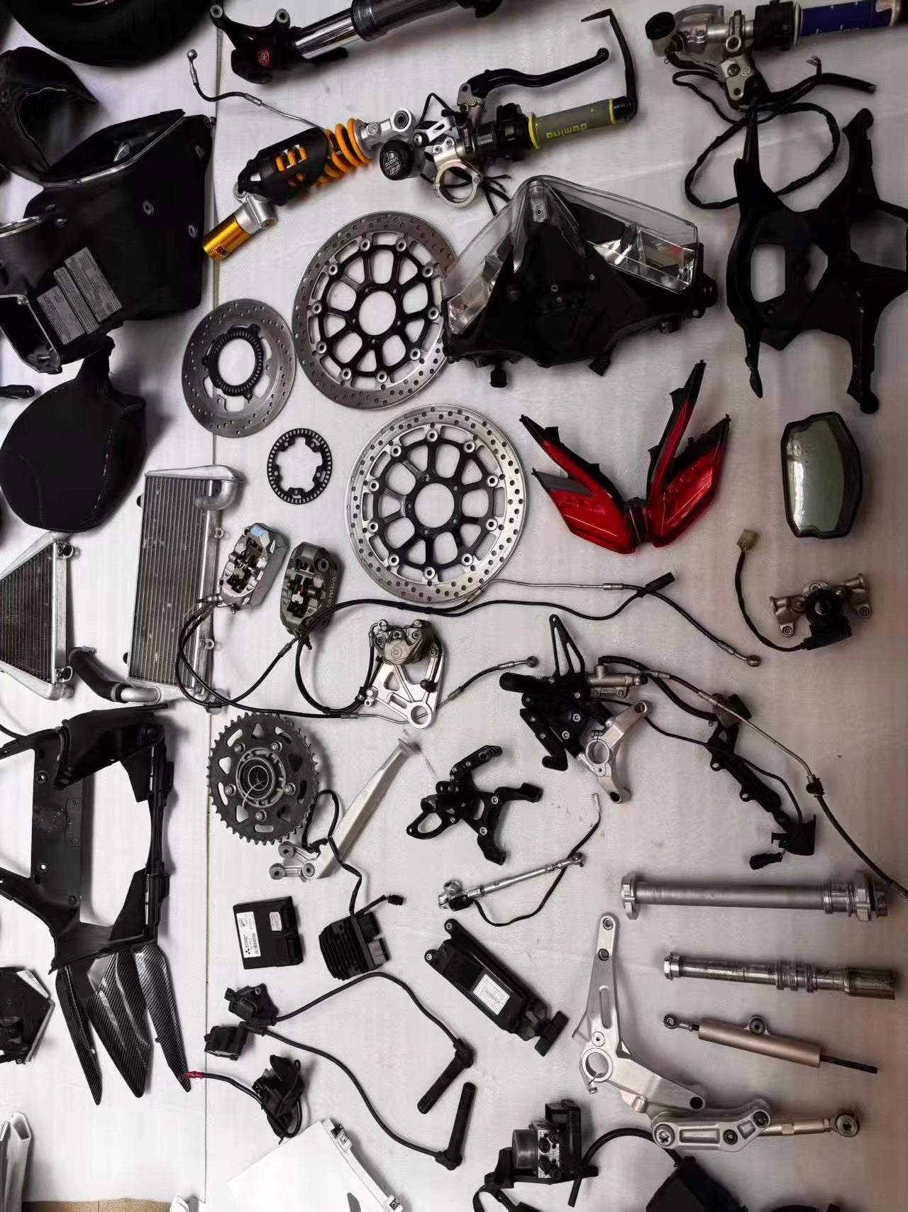 Ducati Panigale 959 (2016-2019) OEM Parts — Parting Out | Message for Any Part