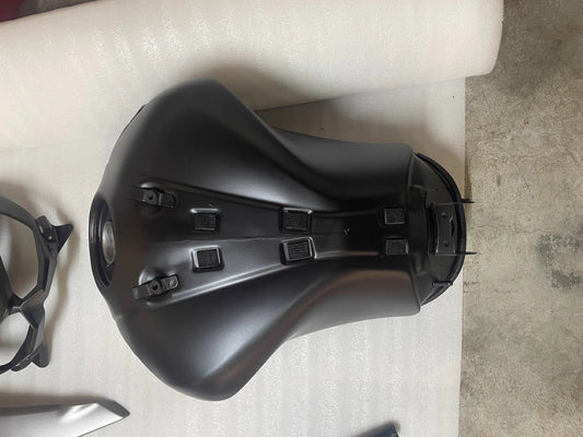 Genuine OEM Fuel Tank (17L) - Kawasaki Z1000 (2014-2020) | Rust-Free Interior & Professionally Repainted Matte Black #51001-0791-660