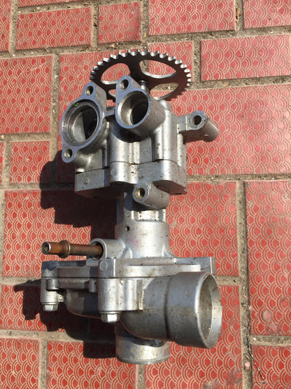 04-08 YZF-R1 YZFR1 YZF R1 Water Pump Assembly 4C8-12420-21-00 Used