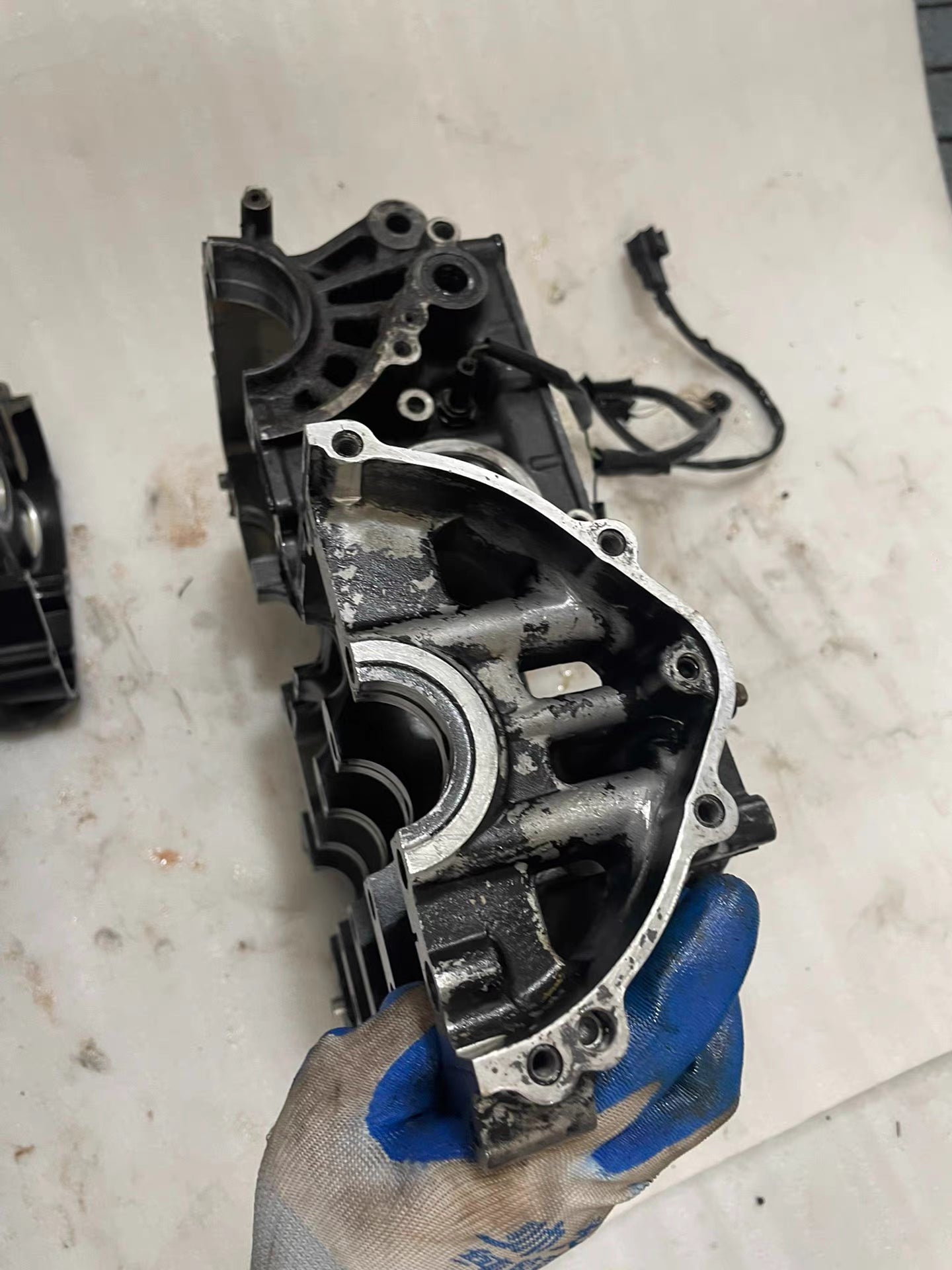 Genuine OEM Engine Set-Crankcase - Kawasaki Z1000 / Z1000SX / Ninja 1000 (2011-2016) | Straight Matched Pair #14001-0612