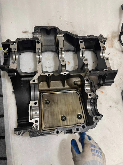 Genuine OEM Engine Set-Crankcase - Kawasaki Z1000 / Z1000SX / Ninja 1000 (2011-2016) | Straight Matched Pair #14001-0612