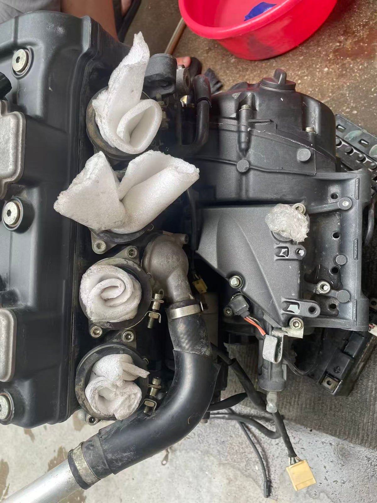 Yamaha YZF-R6 Complete Engine 2007 – Used OEM, Good Working Condition 2007 Yamah — Photo 6 of 13