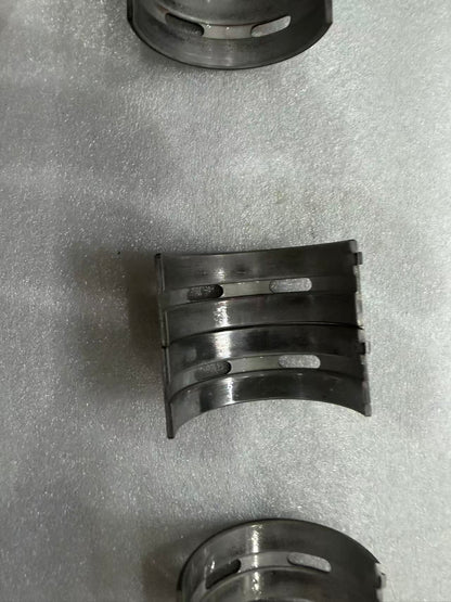 OEM GSXR 1000 crankshaft top-down view showing all four connecting rods and journals