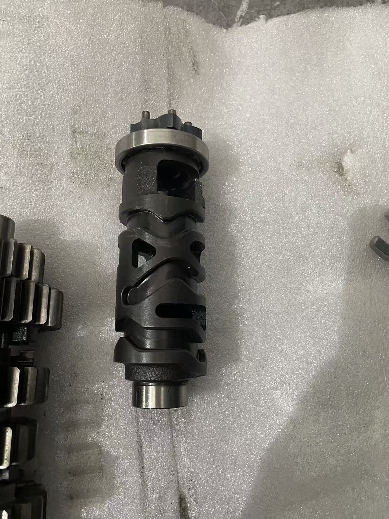 Used OEM Yamaha MT-09 FZ-09 Complete Gearbox Internals 2014-2020 | Builder Core