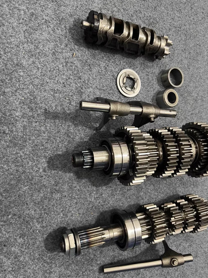 14-22 Kawasaki Z1000 Gearbox Transmission Engine Drum Forks Used