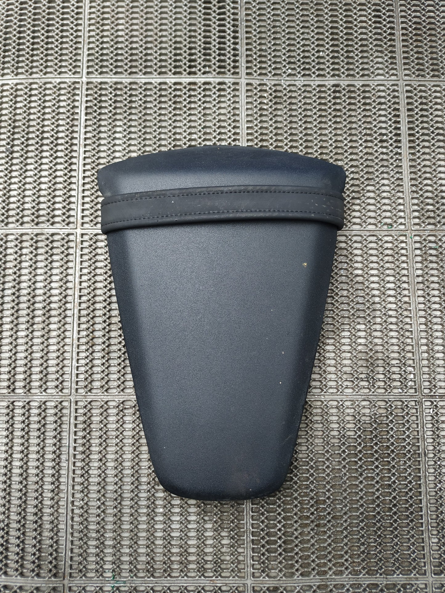 11-15 Kawasaki ZX10R Rear Pillion Passenger Seat 53066-0281-12Y